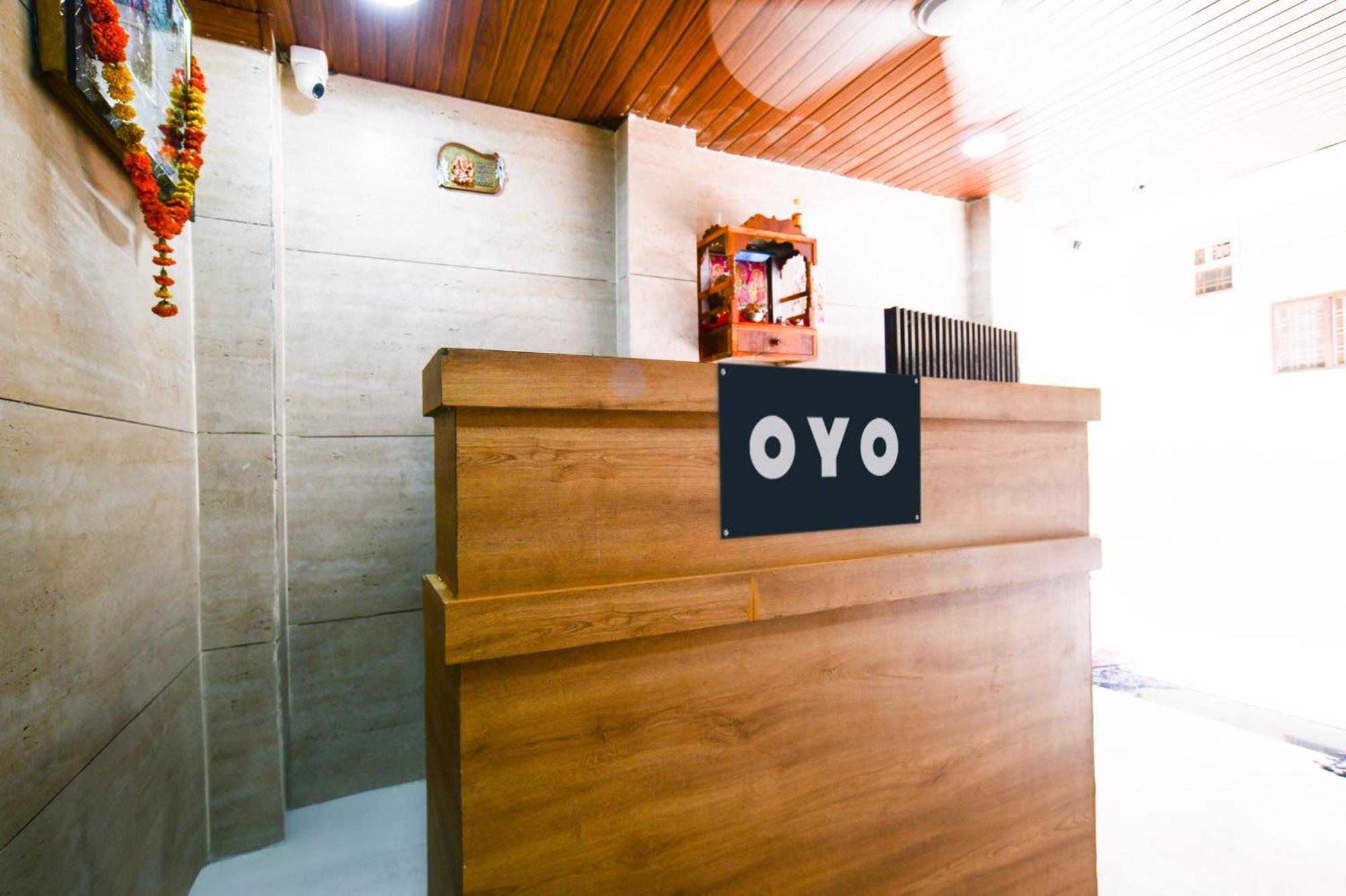 Super Hotel O D.V Near Medanta Hospital Indore Bagian luar foto